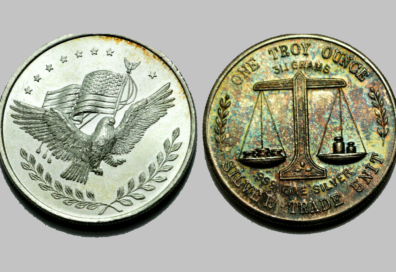 Silver trading Round coin American Eagle.png