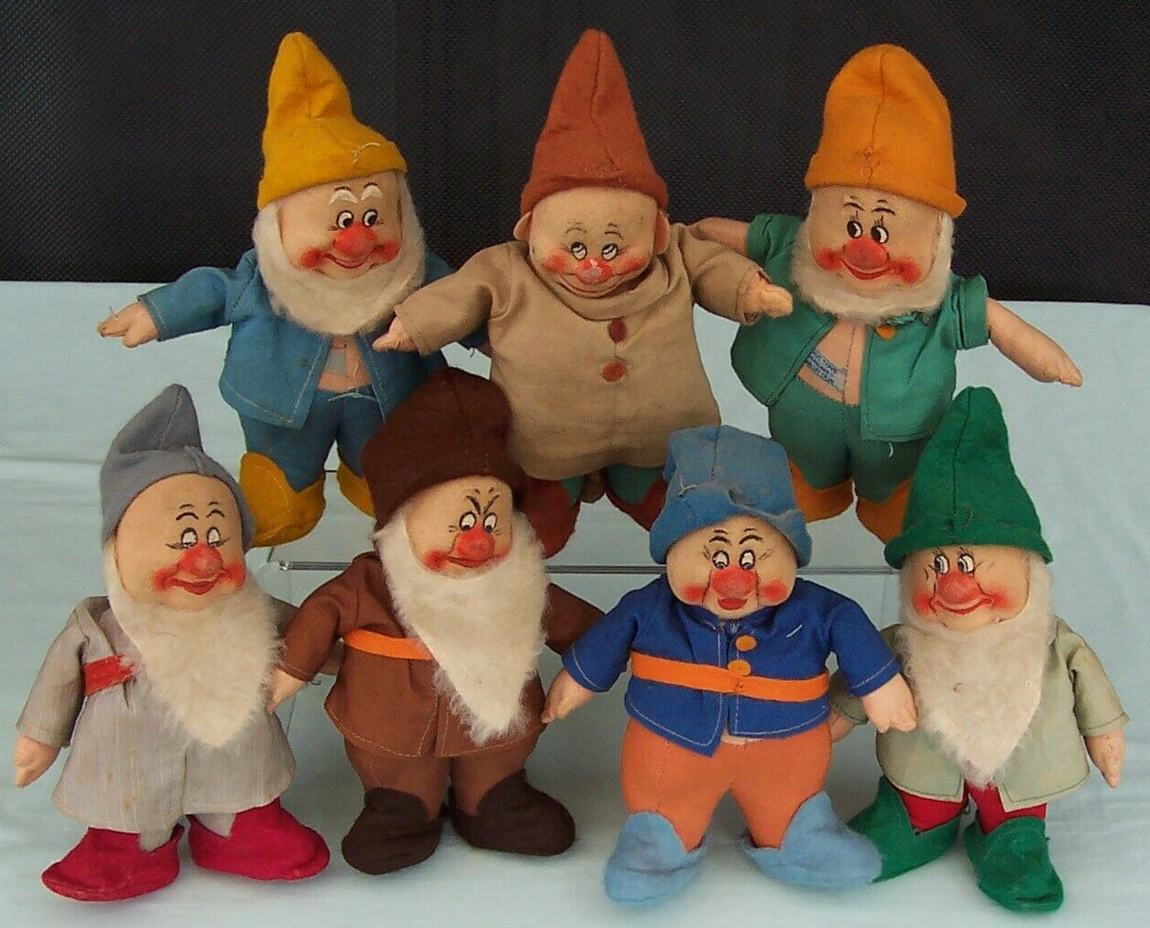 Vintage Chad Valley The Seven Dwarfs 7 Set England c1930's from Snow White.png